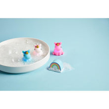 Load image into Gallery viewer, Light Up Bath Toys
